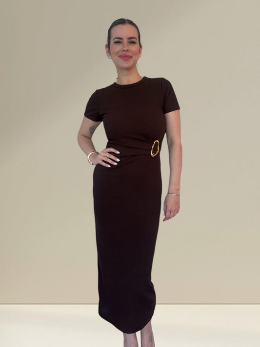 Vestido broche